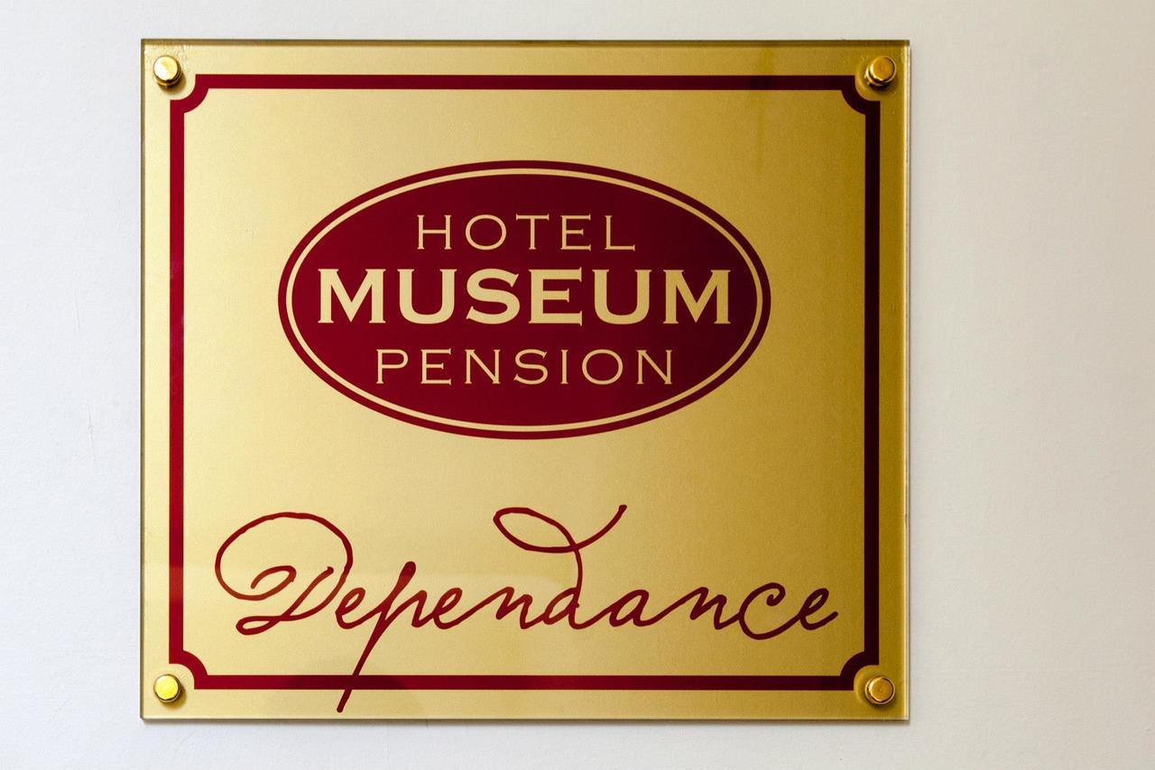 Hotel Pension Museum Виена Екстериор снимка