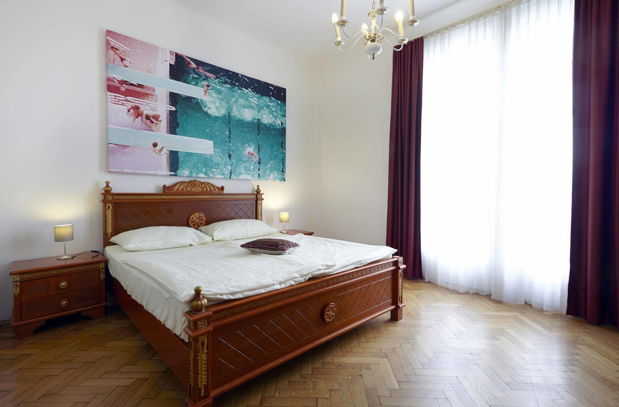 Hotel Pension Museum Виена Екстериор снимка